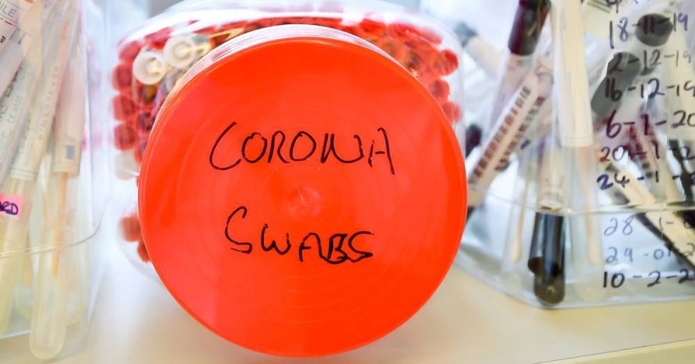 Matt Hancock - Coronavirus hospital death toll in UK rises by 586 to 21,678 - manchestereveningnews.co.uk - Britain