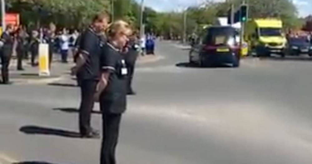 NHS staff line streets to clap hearse of 'bubbly' nurse who died from coronavirus - mirror.co.uk