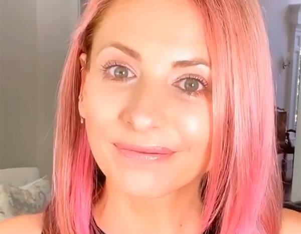 Sarah Michelle Gellar - Sarah Michelle Gellar Dyed Her Hair Pink as a ''New and Creative Way'' to Embarrass Her Kids - eonline.com