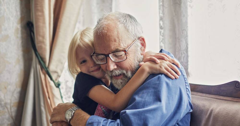 Kids under 10 can hug grandparents in Switzerland as they 'can't pass on coronavirus' - mirror.co.uk - Switzerland - county Geneva - city Bern