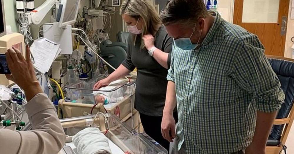 Couple's reunion with newborn twins 20 days after mum with coronavirus gives birth - mirror.co.uk - state Michigan