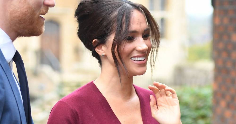 Meghan Markle - prince Harry - Thrifty Meghan Markle recycles £235 Joseph jumper to dish out interview advice to young teen - ok.co.uk - Britain - Los Angeles