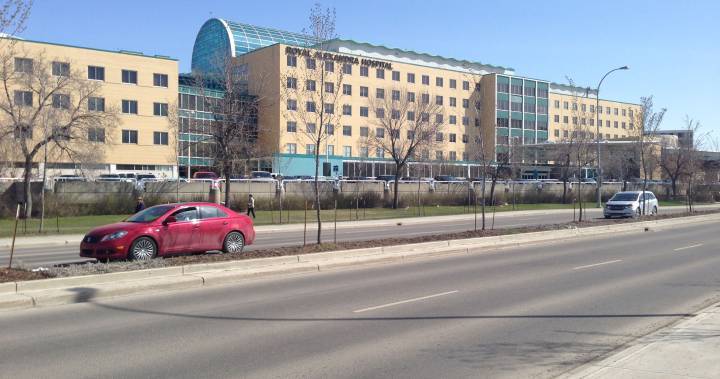 Alberta Coronavirus - Alberta suspends hospital parking fees during COVID-19 pandemic - globalnews.ca