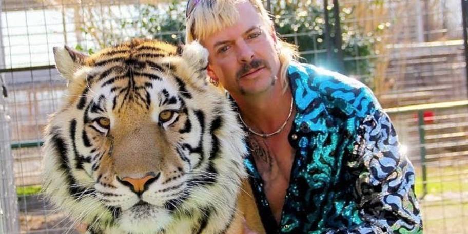 Dillon Passage - Joe Exotic Is Currently in a Coronavirus Isolation Unit While Serving His 22-Year Jail Sentence - cosmopolitan.com