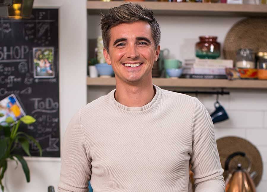 Donal Skehan - Donal Skehan’s plans to move home to Ireland ‘in limbo’ amid crisis - evoke.ie - Ireland