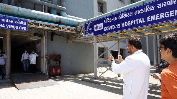 78-year-old man dies of coronavirus in Gujarat; toll reaches 8 - livemint.com - Sri Lanka