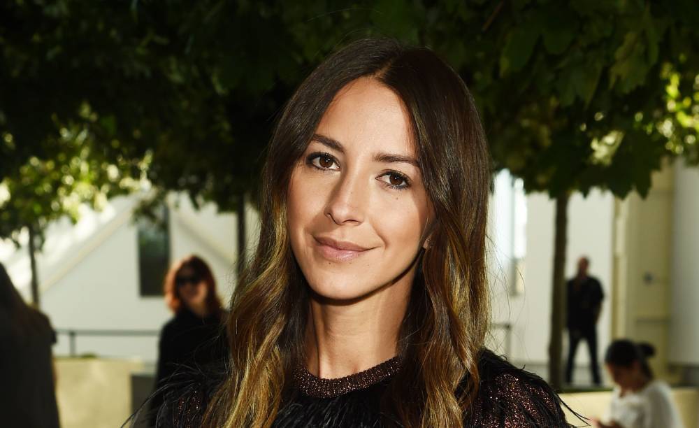 Arielle Charnas - Instagram Influencer Arielle Charnas Offers Tearful Apology For Ignoring Social Distancing Guidelines After COVID-19 Diagnosis - etcanada.com - New York