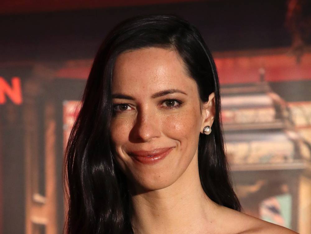 Rebecca Hall - 'Tales From the Loop' star Rebecca Hall promises high-concept sci-fi series - torontosun.com - New York - Britain - Sweden