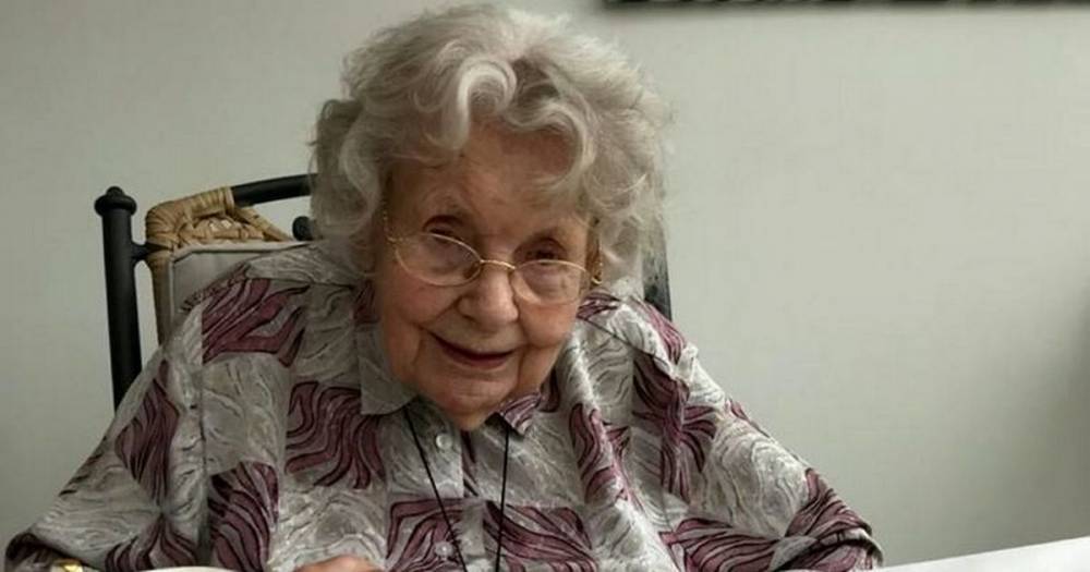 'Marmalade sandwiches got her through it': This incredible 99-year-old great grandmother from Stockport has recovered from coronavirus - manchestereveningnews.co.uk - Britain