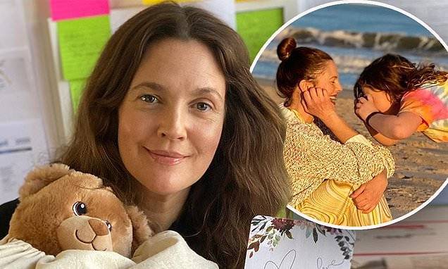 Drew Barrymore - Drew Barrymore is 'grateful' for how well her daughters are handling quarantine - dailymail.co.uk - state California