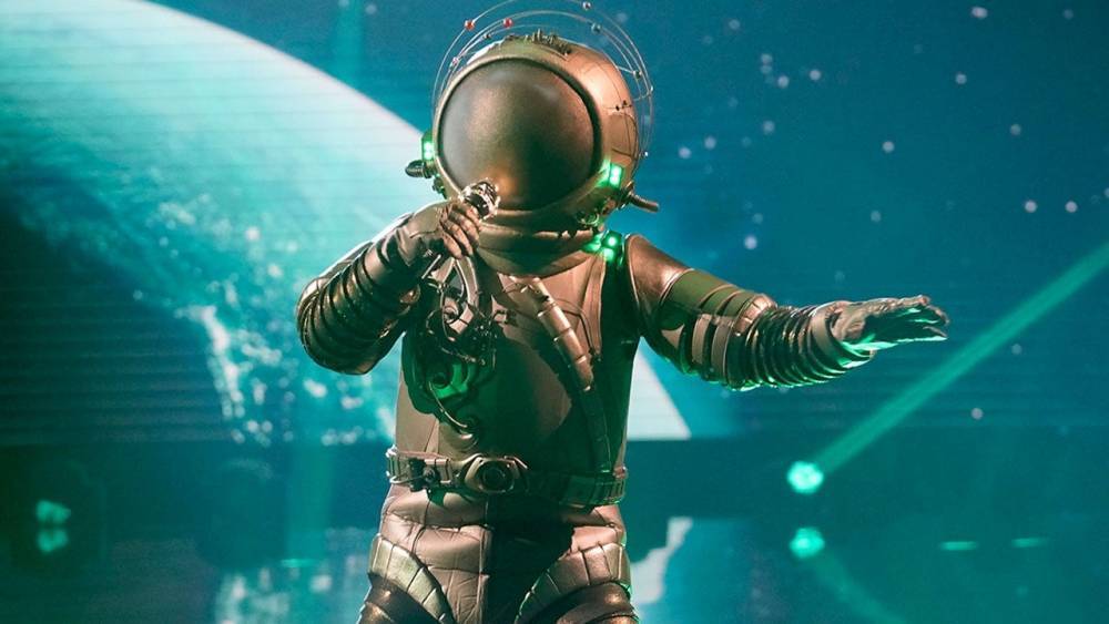 My Life - Nicole Scherzinger - Gordon Ramsay - Jenny Maccarthy - Robin Thicke - Ken Jeong - 'The Masked Singer' Unmasked: The Astronaut Reveals How the Show Influenced His Upcoming Album (Exclusive) - etonline.com