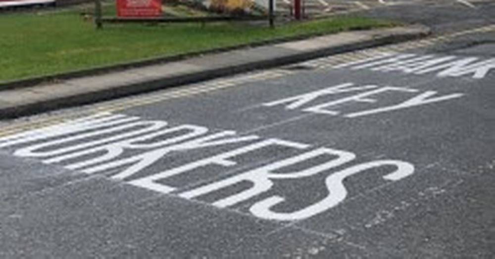 'Thank you' messages to key workers are being sprayed on Bury's roads - manchestereveningnews.co.uk
