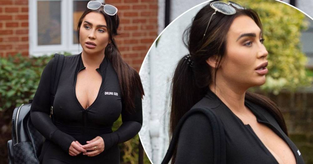 Lauren Goodger - Louis Vuitton - Lauren Goodger steps out in daring workout gear to continue lockdown health kick - mirror.co.uk - county Forest - county Essex
