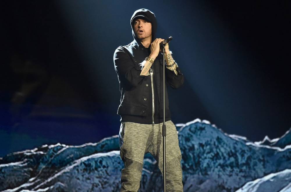 Michael Jordan - Eminem Is Donating a Rare Pair of Air Jordans For Coronavirus Relief - billboard.com - Jordan