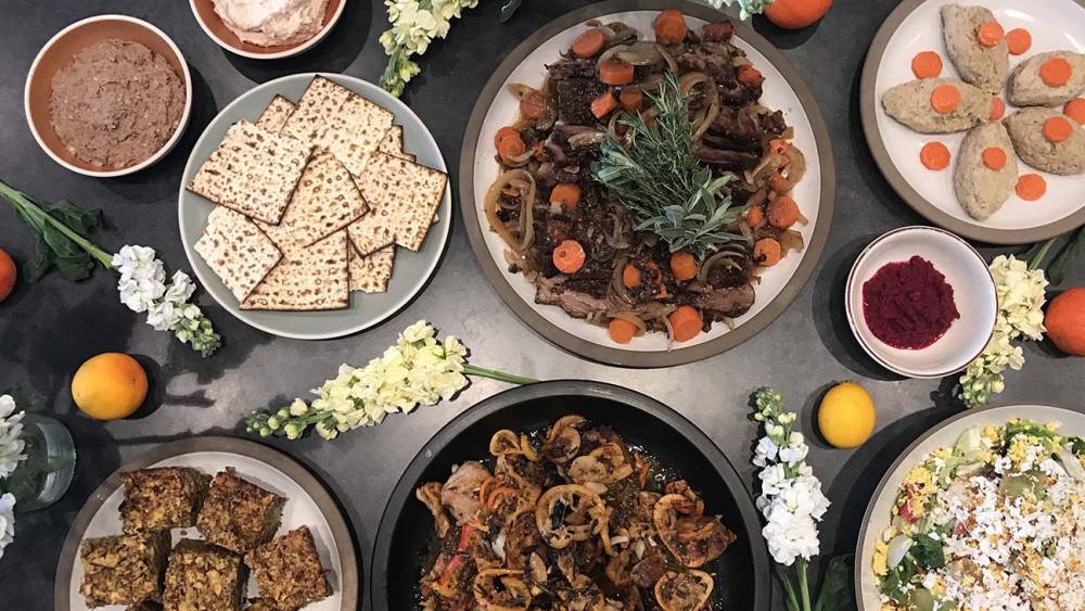 Where to Order Passover Seder Dishes in Los Angeles - hollywoodreporter.com - Los Angeles - county Fairfax