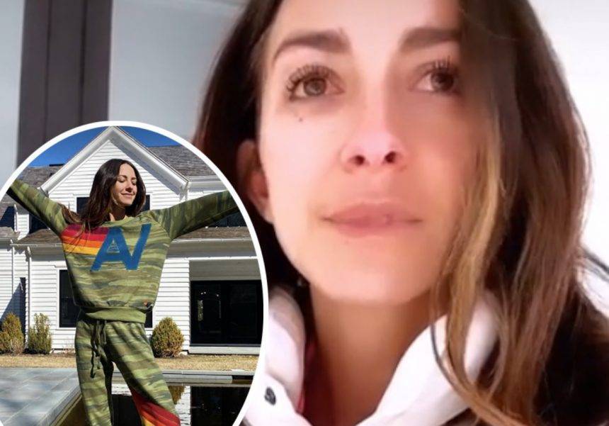 Arielle Charnas - EVERYTHING About The Way This Influencer Dealt With Getting Coronavirus Has Followers Pissed Off!! - perezhilton.com