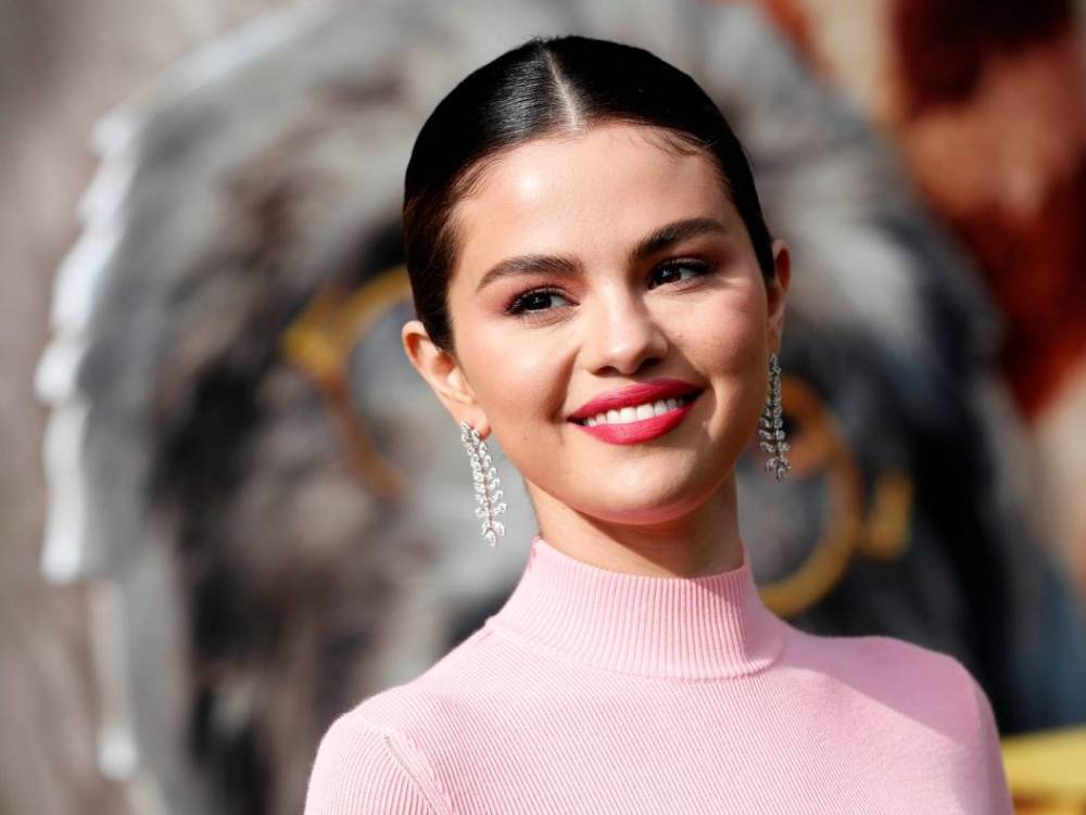 Selena Gomez - 'VEIL WAS LIFTED': Selena Gomez opens up about bipolar disorder - torontosun.com - state Massachusets - county Mclean