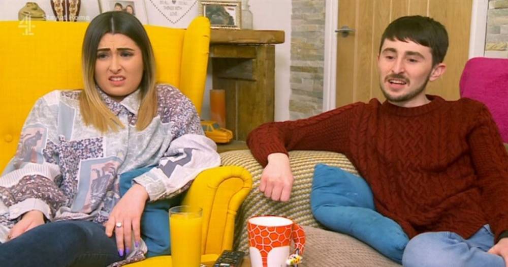 Gogglebox viewers slam show after stars Sophie and Pete 'mock' Joe Wicks' PE lessons - ok.co.uk