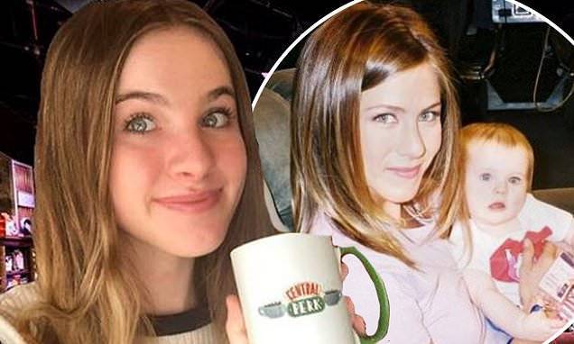 Ross Geller - Rachel Green - The One Where Emma Turns 18: Ross and Rachel's baby would have received her birthday message today - dailymail.co.uk