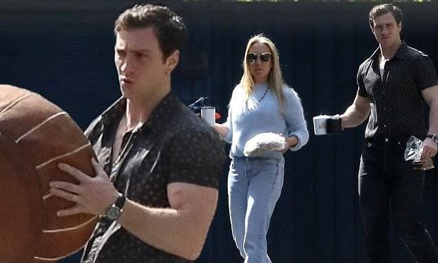 Aaron Taylor-Johnson and his filmmaker wife Sam Taylor-Johnson step out to run errands - dailymail.co.uk