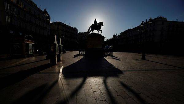 Spain's coronavirus death toll rises by 674 but pace keeps slowing - livemint.com - Italy - Spain - city Madrid
