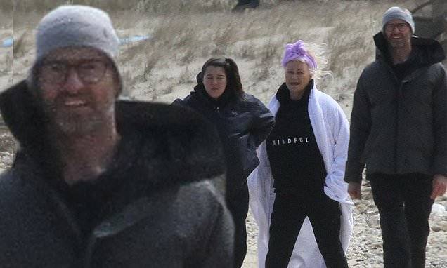 Hugh Jackman take quarantine break and goes for a walk along the beach in The Hamptons with family - dailymail.co.uk - county Hampton