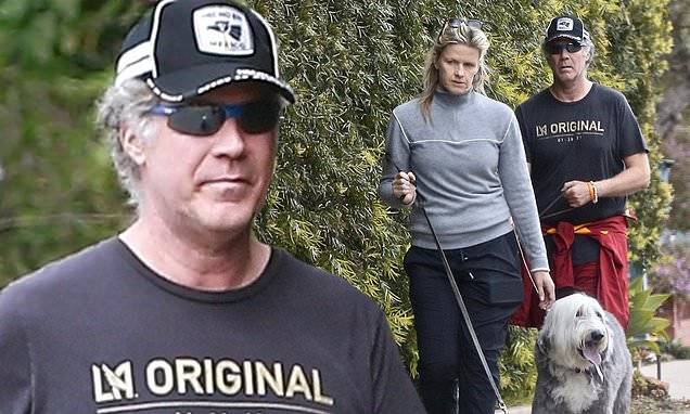 Will Ferrell - Will Ferrell steps out with his wife Viveca Paulin as they take their dogs for a walk - dailymail.co.uk - Los Angeles - city Los Angeles - county Will
