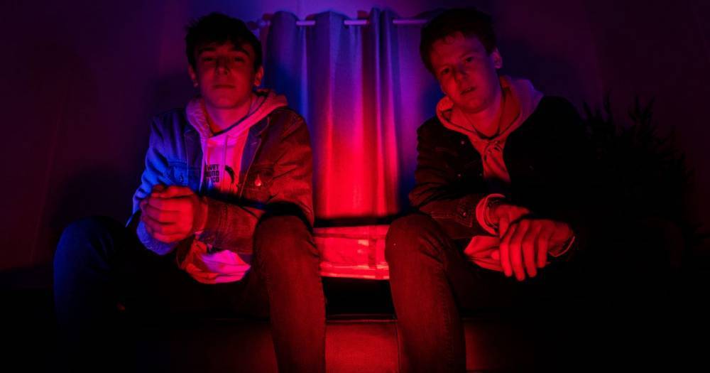 New single from West Lothian duo - dailyrecord.co.uk