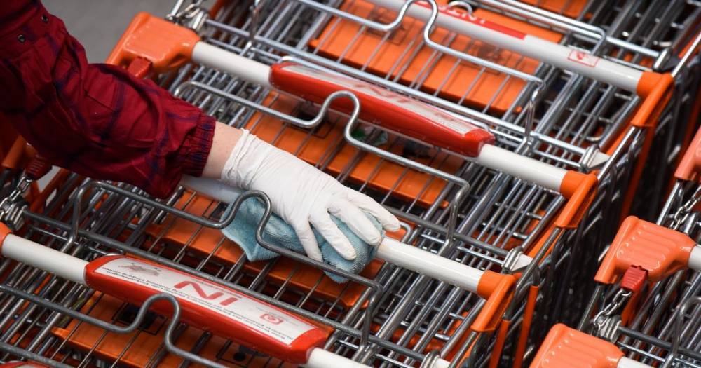 Karan Raj - Shoppers are being warned not to wear gloves at the supermarket - manchestereveningnews.co.uk