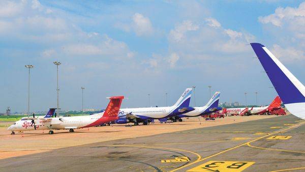 Covid-19 to weigh heavily on Indian aviation sector in FY21: CAPA - livemint.com - city New Delhi - India