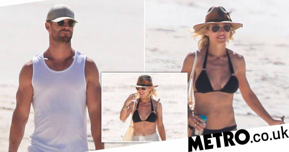 Chris Hemsworth - Elsa Pataky - Chris Hemsworth and wife Elsa Pataky steal a break from lockdown to give us social distancing: the beach edition - metro.co.uk