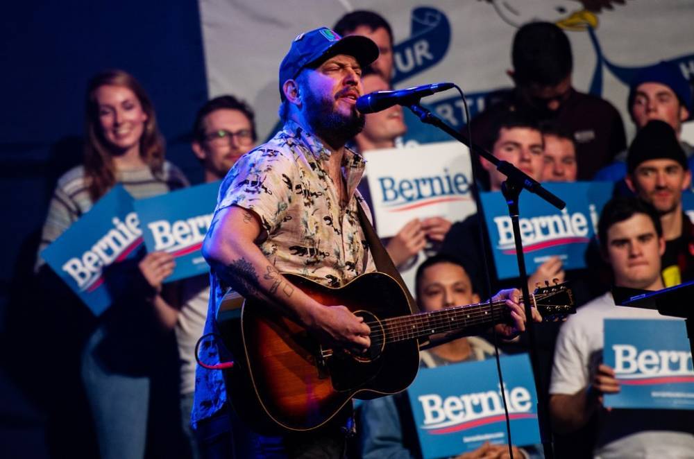 Bernie Sander - Justin Vernon Debuts Introspective New Song During Virtual Bernie Sanders Rally - billboard.com - city Sander - state Vermont