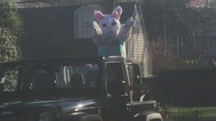 Jennifer Joyce - Easter Bunny - Easter Bunny spreads cheer throughout New Jersey amid COVID-19 - fox29.com - state New Jersey - state Indiana