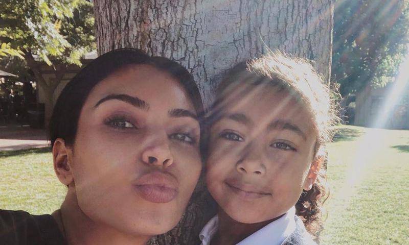 Kourtney Kardashian - Kim Kardashian - Kim Kardashian reveals how she’s bonding with her daughters during social isolation - us.hola.com - city Chicago