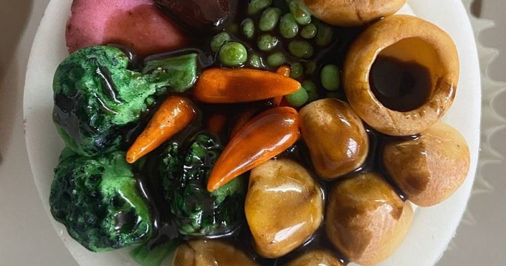 Foodie shares 'roast dinner' snap on Rate My Plate – but not all is what it seems - dailystar.co.uk