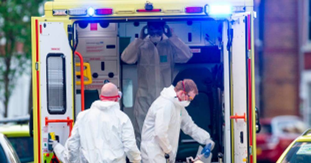 Boris Johnson - UK suffers deadliest coronavirus day as death toll soars by 854 to over 6,000 - mirror.co.uk - Britain - Ireland - Scotland