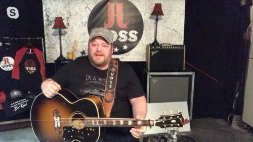 Saskatchewan country singer songwriter, JJ Voss moving his cancelled shows online - globalnews.ca