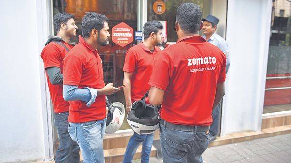 Deepinder Goyal - Zomato begins grocery delivery in 80 cities - livemint.com - city New Delhi - India
