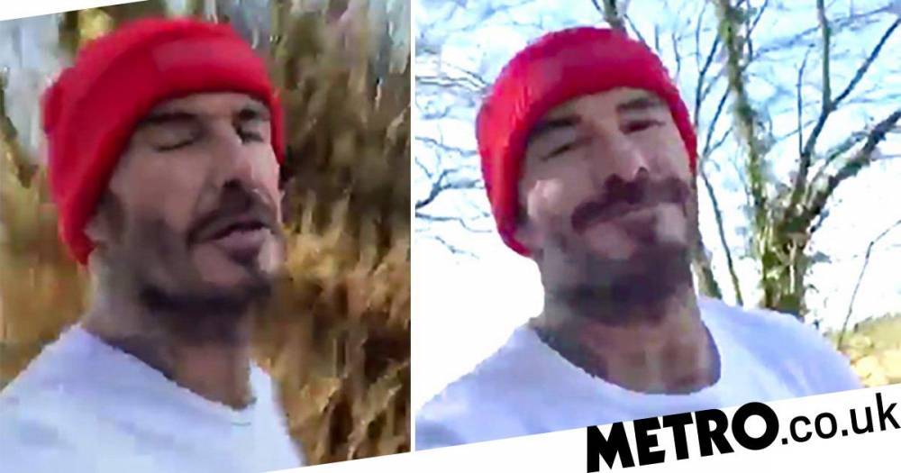 David Beckham - David Beckham enjoys a run as daily exercise could be banned if people keep breaking lockdown rules - metro.co.uk - Britain