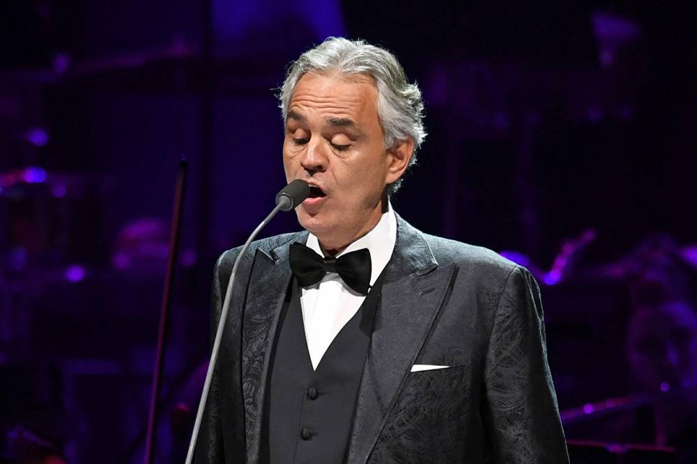 Easter Sunday - Andrea Bocelli - Emanuele Vianelli - Andrea Bocelli to perform Easter livestream concert from Milan - hollywood.com - Italy - city Milan - county Christian