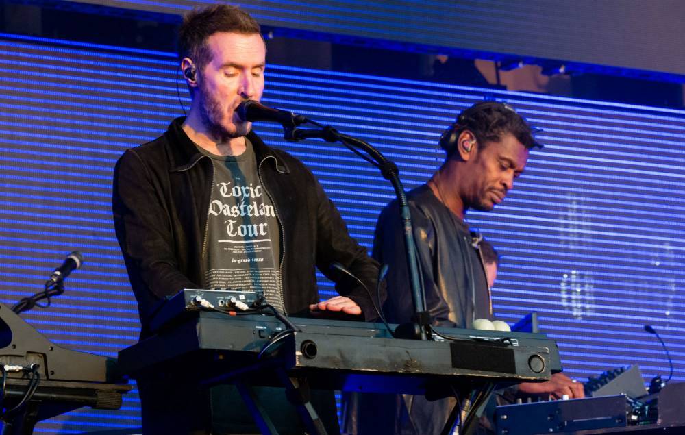 Massive Attack donate £10,000 towards free meals for frontline NHS workers - nme.com