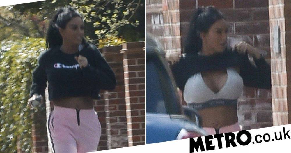 Katie Price - Peter Andre - Katie Price flashes bra outside Peter Andre’s home as she visits children amid coronavirus lockdown - metro.co.uk