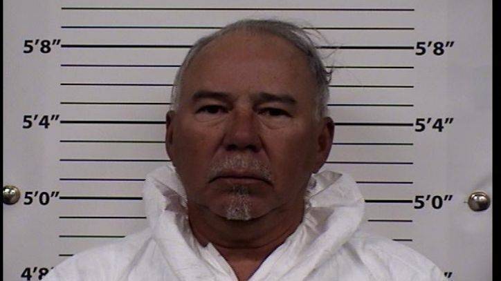 New Mexico man, angered by not qualifying for coronavirus check, tried to set wife on fire, police allege - fox29.com - state New Mexico - city Albuquerque