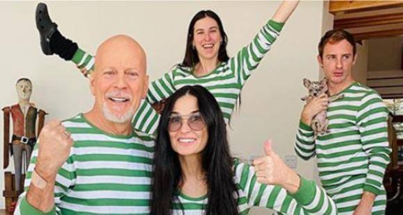 Bruce Willis - Tallulah Willis - Demi Moore - Bruce Willis reunites with ex wife Demi Moore and daughter to practice social distancing together - pinkvilla.com