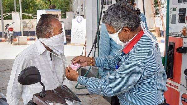 Covid-19: Bengaluru sees drop in new cases; picks up in smaller districts - livemint.com