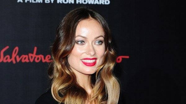 Olivia Wilde - Zach Braff - Donald Faison - House star Olivia Wilde teams up with Dr McDreamy and more for thank-you video - breakingnews.ie