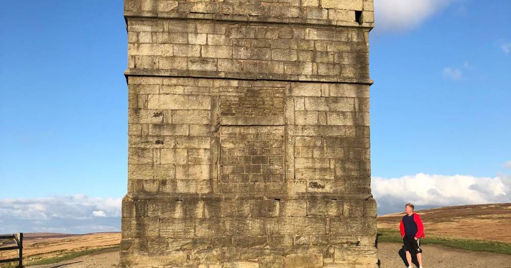 Walkers urged to avoid traditional Good Friday trek to Rivington Pike - manchestereveningnews.co.uk