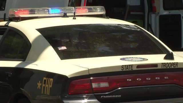 Driver dies after crashing into tree on I-4, troopers say - clickorlando.com - state Florida - county Volusia
