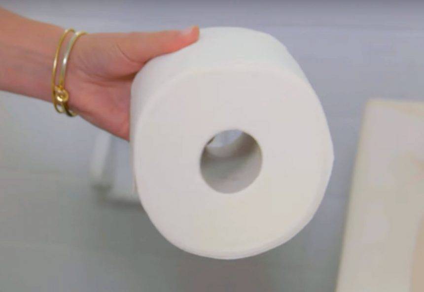 Man Arrested After Allegedly Punching His Mother For Hiding Toilet Paper Amid Coronavirus Lockdown - perezhilton.com - state California - county Los Angeles