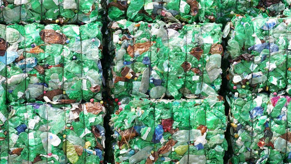 ‘A huge step forward.’ Mutant enzyme could vastly improve recycling of plastic bottles - sciencemag.org